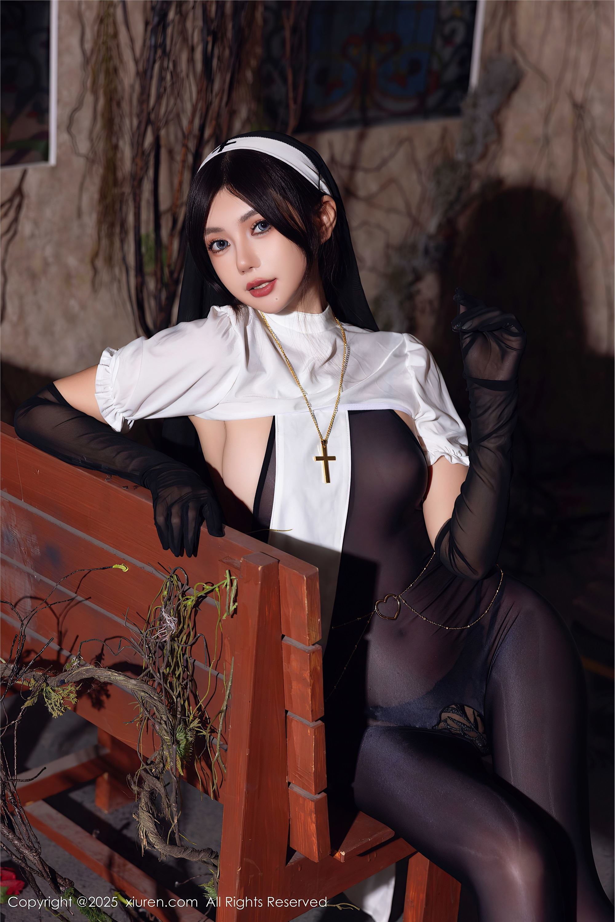 Xiuren秀人网 2025.01.17 NO.9774 绮里嘉ula